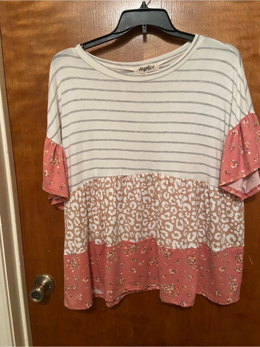 Haptics Tiered Kint Tunic Top